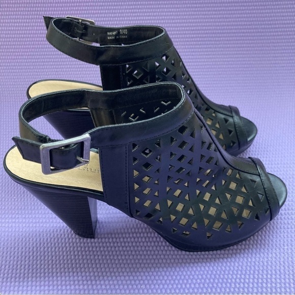 CL by Laundry Shoes - Women's CL BY LAUNDRY Wishes Ankle Buckle Sandal  Black faux leather Size 9